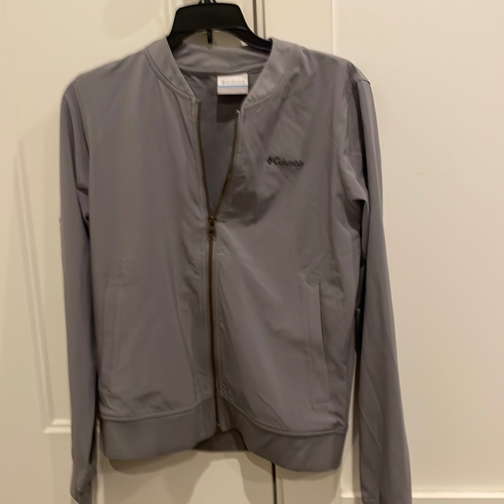 Women’s Zip Up Jacket